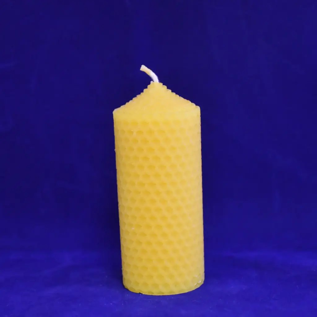 Bienenwachskerze 5x10 cm (gedreht) 